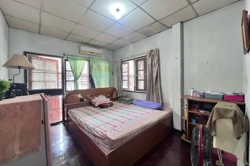 ทาวน์เฮาส์ เนื้อที่ 20 ตรว. หมู่บ้าน บดินทรรักษา 4 ถนนคู้บอน แขวงท่าแร้ง เขตบางเขน กรุงเทพฯ, Bangkok, Tha Rang, Bang Khen, Bangkok, 3 Bedrooms, 80 sqm, Townhouse For Sale, by ชนะชาติ นนท์ตา, 11383254 - DDproperty.com