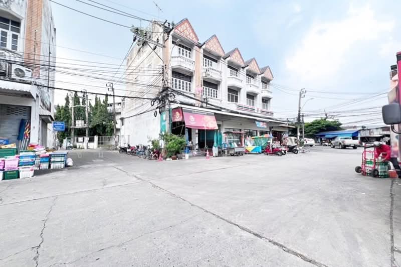 ทาวน์เฮาส์ เนื้อที่ 20 ตรว. หมู่บ้าน บดินทรรักษา 4 ถนนคู้บอน แขวงท่าแร้ง เขตบางเขน กรุงเทพฯ, กรุงเทพ, ท่าแร้ง, บางเขน, กรุงเทพ, 80 ตร.ม., ทาวน์เฮ้าส์ ขาย, โดย ชนะชาติ นนท์ตา, 11383254 - DDproperty.com