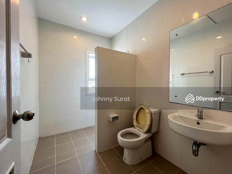 Townhome/Townhouse for rent near Big C Mae Hia and many international schools, Chiang Mai, Mae Hia, Muang Chiang Mai, Chiang Mai, 3 Bedrooms, 120 sqm, Townhouse For Rent, by Surat Premsri, 11383359 - DDproperty.com