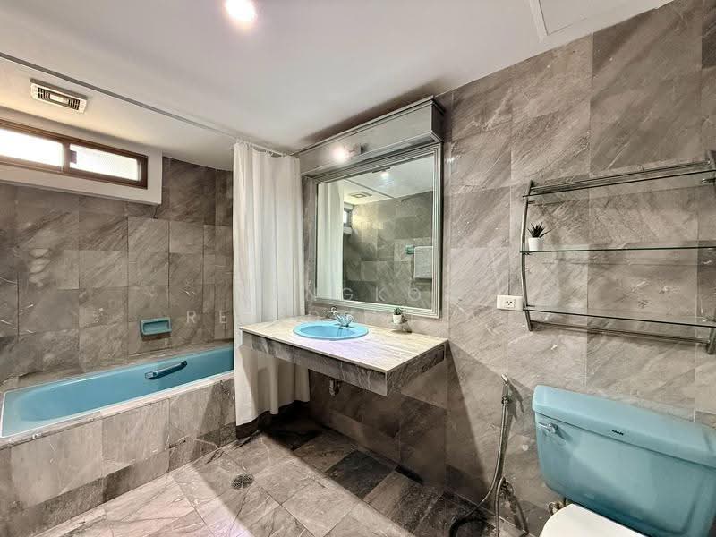 Tower Park, Bangkok, 88 Soi Sukhumvit 3, Sukhumvit Road, Khlongtoei Nua, Watthana, Bangkok, 3 Bedrooms, 268 sqm, Condo For Rent, by Bangkok Residential, 11383818 - DDproperty.com
