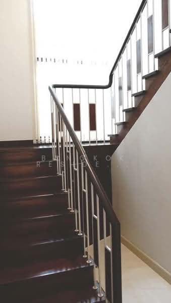 House in Compound, Bangkok, Yen Akard, Thung Maha Mek, Sathon, Bangkok, 4 Bedrooms, 400 sqm, Single Detached House For Rent, by Bangkok Residential, 11384373 - DDproperty.com