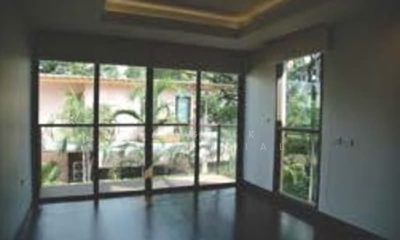 House in Compound, Bangkok, Yen Akard, Thung Maha Mek, Sathon, Bangkok, 4 Bedrooms, 400 sqm, Single Detached House For Rent, by Bangkok Residential, 11384373 - DDproperty.com