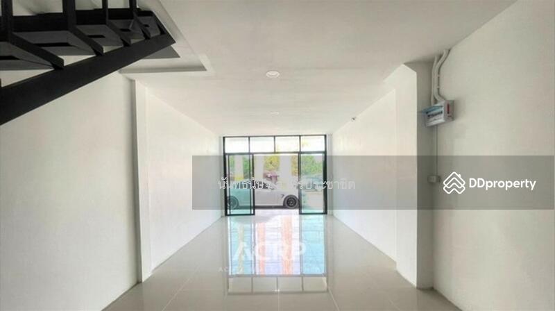 ขาย - ตึกแถวอำเภอสารภี ติดถนนเชียงใหม่-ลำพูน, เชียงใหม่