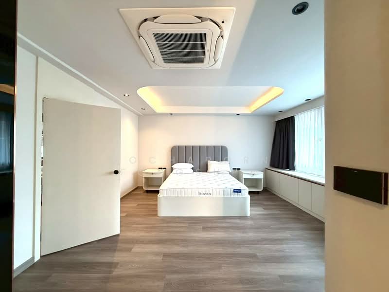 Private apartment at Sukhumvit 12, Bangkok, Khlongtoei Nua, Watthana, Bangkok, 4 Bedrooms, 350 sqm, Apartment For Rent, by Gochaporn Fongsupa, 11387597 - DDproperty.com