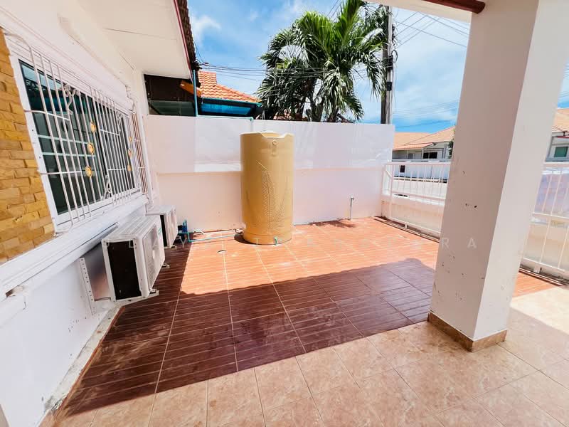 THSR(A)-057 Nongprue Subdistrict, Banglamung District, Chonburi Province, Chon Buri (Pattaya), Nongmaikaen Rd., Nong Pru, Bang Lamung (Pattaya), Chon Buri (Pattaya), 2 Bedrooms, 100 sqm, Townhouse For Rent, by Kulaya Thanapura, 11388730 - DDproperty.com