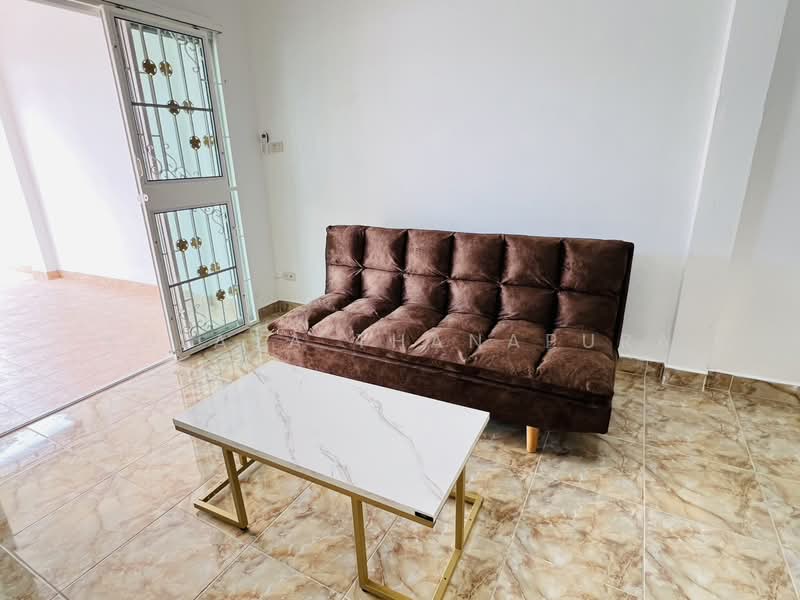 THSR(A)-057 Nongprue Subdistrict, Banglamung District, Chonburi Province, Chon Buri (Pattaya), Nongmaikaen Rd., Nong Pru, Bang Lamung (Pattaya), Chon Buri (Pattaya), 2 Bedrooms, 100 sqm, Townhouse For Rent, by Kulaya Thanapura, 11388730 - DDproperty.com