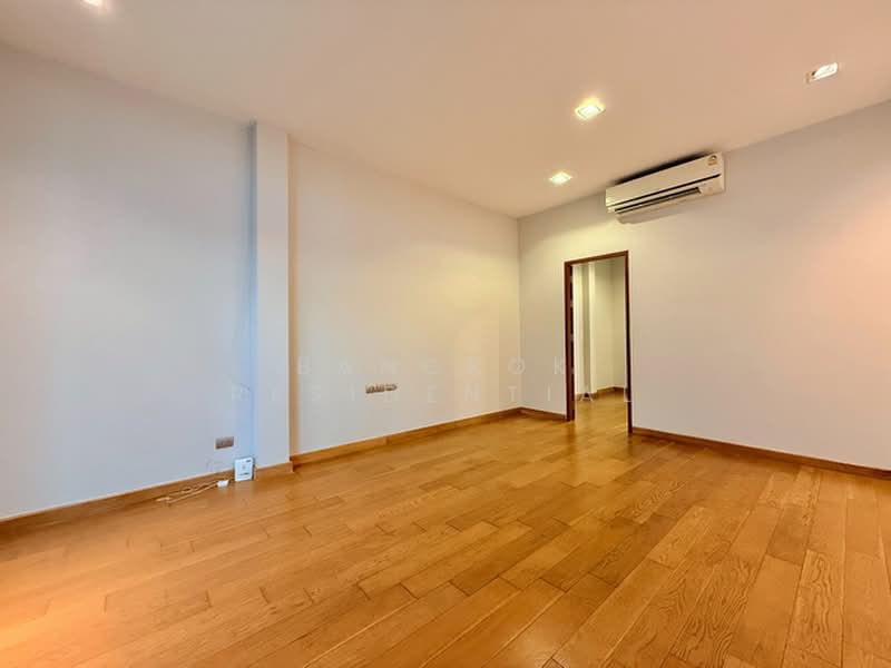 Single House, Bangkok, Soi Pridi 26, Phra Kanong Nua, Watthana, Bangkok, 4 Bedrooms, 800 sqm, Single Detached House For Sale, by Bangkok Residential, 11389357 - DDproperty.com