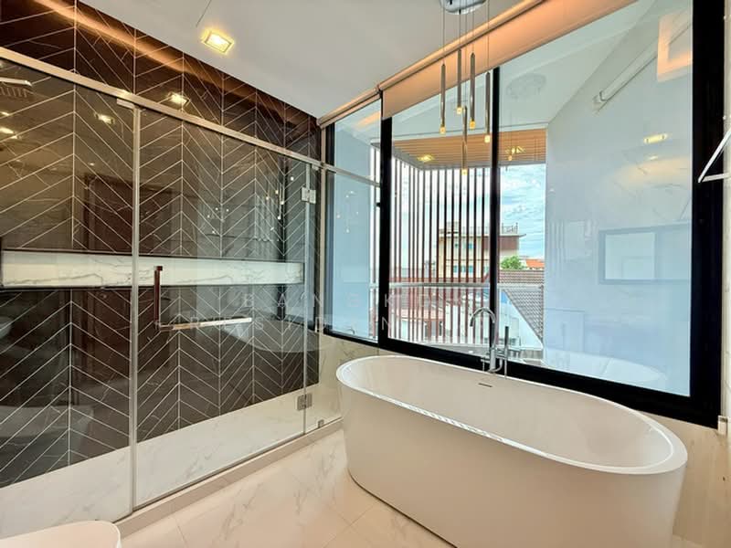 Single House, Bangkok, Soi Pridi 26, Phra Kanong Nua, Watthana, Bangkok, 4 Bedrooms, 800 sqm, Single Detached House For Sale, by Bangkok Residential, 11389357 - DDproperty.com