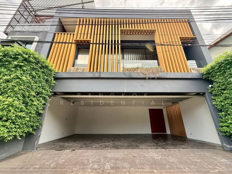 Single House, Bangkok, Soi Pridi 26, Phra Kanong Nua, Watthana, Bangkok, 4 Bedrooms, 800 sqm, Single Detached House For Sale, by Bangkok Residential, 11389357 - DDproperty.com
