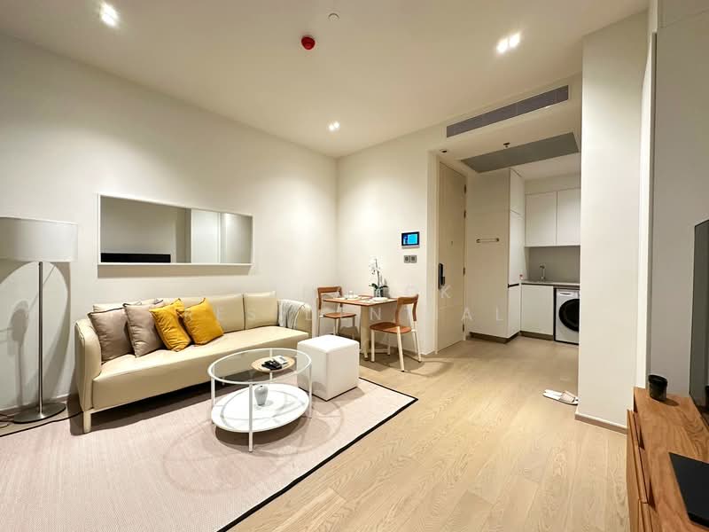 The Strand Thonglor, Bangkok, 36 Soi Sukhumvit 55, Khlong Tan Nua, Watthana, Bangkok, 1 Bedroom, 48 sqm, Condo For Rent, by Bangkok Residential, 11389567 - DDproperty.com