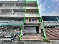 ขาย - ขายตึกแถวลำลูกกา ซอยร่วมบุญ 1 ปทุมธานี ใกล้บิ๊กซีลำลูกกา 100 เมตร ทำเลดีมาก เหมาะซื้ออยู่อาศัย, ปทุมธานี