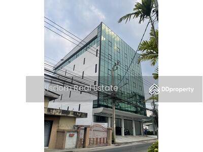 ขาย - อาคารพาณิชย์ 6 ชั้น ลาดพร้าว 87 พร้อมลิฟท์ และที่จอดรถ, กรุงเทพ