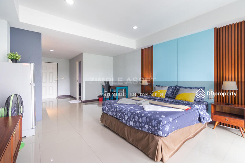 Studio Room Queen Bed River View