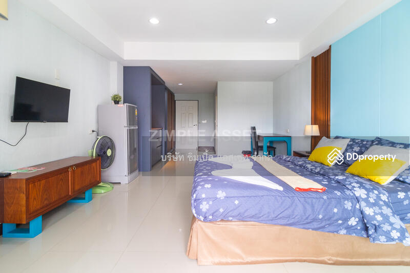 Studio Room Queen Bed River View