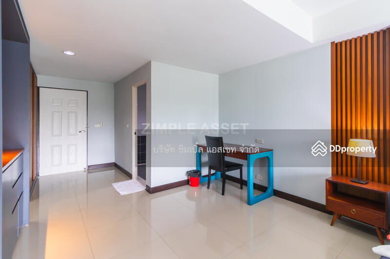 Studio Room Queen Bed River View