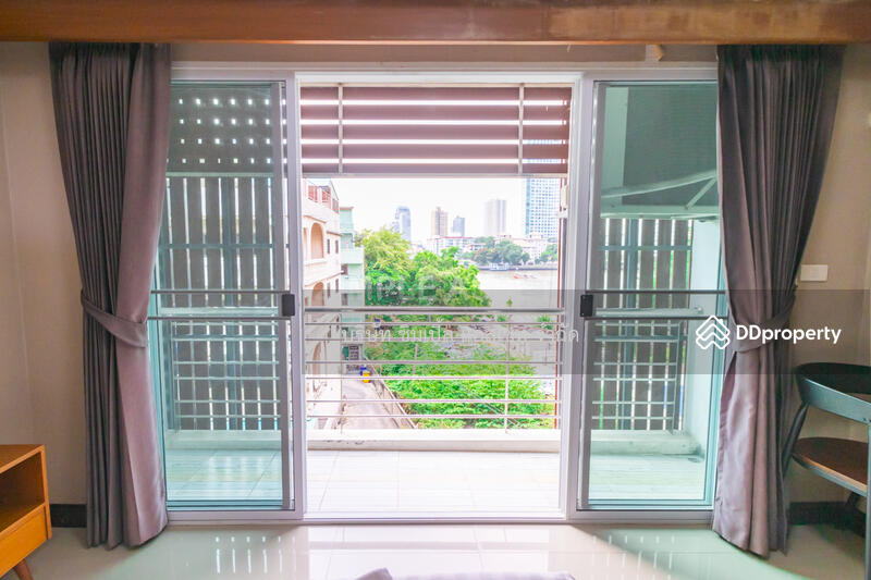Studio Room Single Bed River View