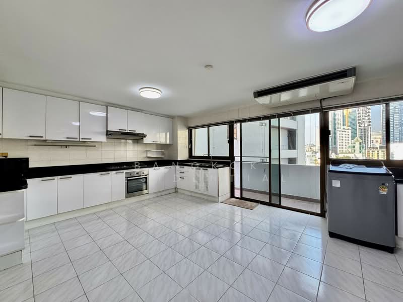 Mitr Mansion, Bangkok, 27 Soi Sukhumvit 31, Khlongtoei Nua, Watthana, Bangkok, 3 Bedrooms, 285 sqm, Condo For Rent, by Bangkok Residential, 11391574 - DDproperty.com
