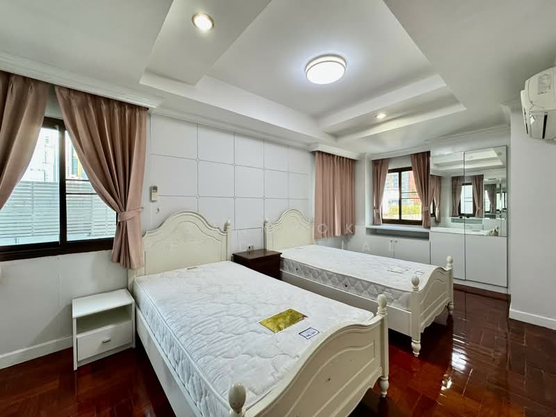 Mitr Mansion, Bangkok, 27 Soi Sukhumvit 31, Khlongtoei Nua, Watthana, Bangkok, 3 Bedrooms, 285 sqm, Condo For Rent, by Bangkok Residential, 11391574 - DDproperty.com