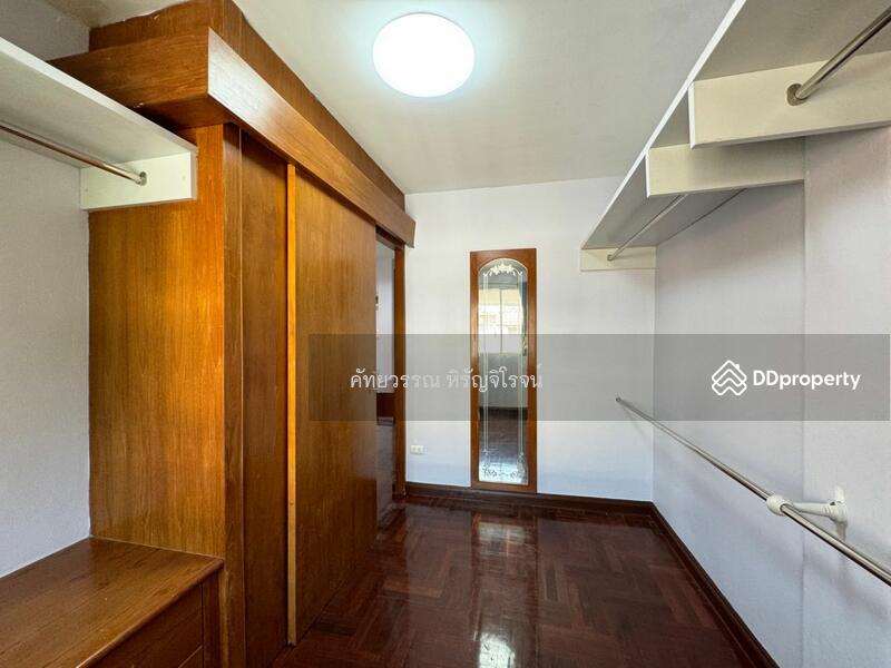 For rent / sale, Townhouse 4fl, Pattanakarn 44, size 31.5sq.w. Space 300sq.m.,Rent 35k, Sale7mb., Bangkok, Suan Luang, Bangkok, 5 Bedrooms, 300 sqm, Townhouse For Sale, by คัทยวรรณ หิรัญจิโรจน์, 11392299 - DDproperty.com
