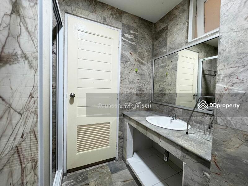 For rent / sale, Townhouse 4fl, Pattanakarn 44, size 31.5sq.w. Space 300sq.m.,Rent 35k, Sale6.98mb, Bangkok, Suan Luang, Bangkok, 5 Bedrooms, 300 sqm, Townhouse For Sale, by คัทยวรรณ หิรัญจิโรจน์, 11392299 - DDproperty.com
