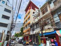 ขาย - ขายตึกแถว 3 คูหา ที่พักพร้อมห้องเช่า ริมถนนซอยนาคบำรุง 36.5 ล้านบาท, กรุงเทพ