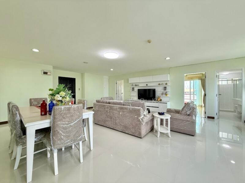 ให้เช่า - Charming Resident Ekkamai : ชาร์มมิ่ง เรสซิเด้นท์ เอกมัย, กรุงเทพ