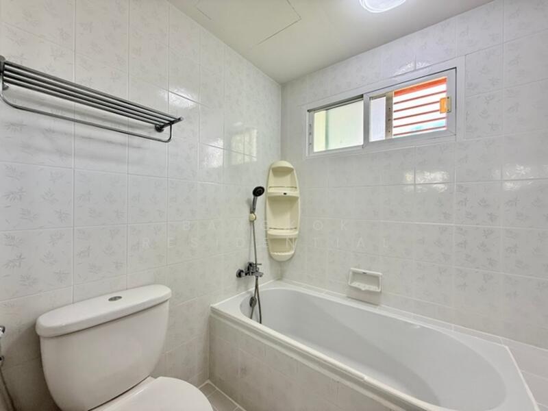 ให้เช่า - Charming Resident Ekkamai : ชาร์มมิ่ง เรสซิเด้นท์ เอกมัย, กรุงเทพ