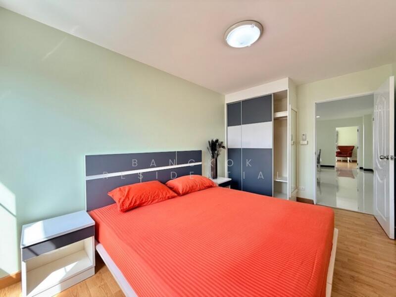 For Rent - Charming Resident Ekkamai, Bangkok