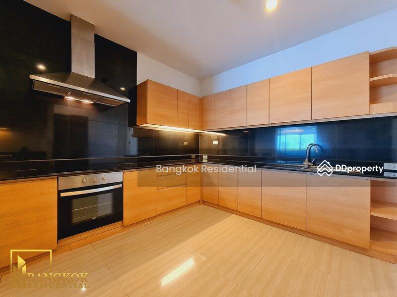 Baan Thai Living Ekkamai, Bangkok, 40 Soi Pridi Banomyong 31, Khlong Tan Nua, Watthana, Bangkok, 4 Bedrooms, 332 sqm, Condo For Rent, by Bangkok Residential, 11394915 - DDproperty.com