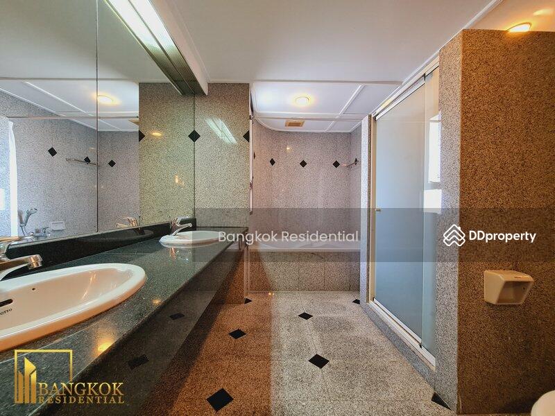 Baan Thai Living Ekkamai, Bangkok, 40 Soi Pridi Banomyong 31, Khlong Tan Nua, Watthana, Bangkok, 4 Bedrooms, 332 sqm, Condo For Rent, by Bangkok Residential, 11394915 - DDproperty.com