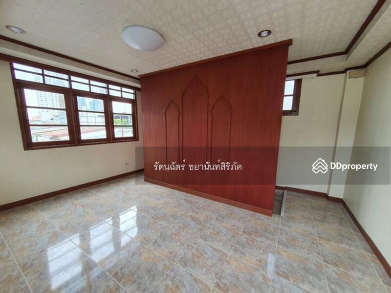 บ้านเดี่ยว ซอยเจริญนคร 34,40 คลองสาน กรุงเทพ, Bangkok, 1 เจริญนคร, Bang Lam Phu Lang, Khlong San, Bangkok, 4 Bedrooms, 400 sqm, Single Detached House For Sale, by รัตนฉัตร์ ชยานันท์สิริภัค, 11395298 - DDproperty.com