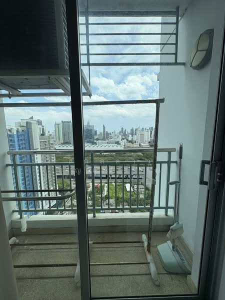 Supalai Park Asoke-Ratchada, Bangkok, Dindaeng Road, Din Daeng, Bangkok, Studio, 35 sqm, Condo For Rent, by สกุลดาว บุญสุวรรณ, 11395311 - DDproperty.com