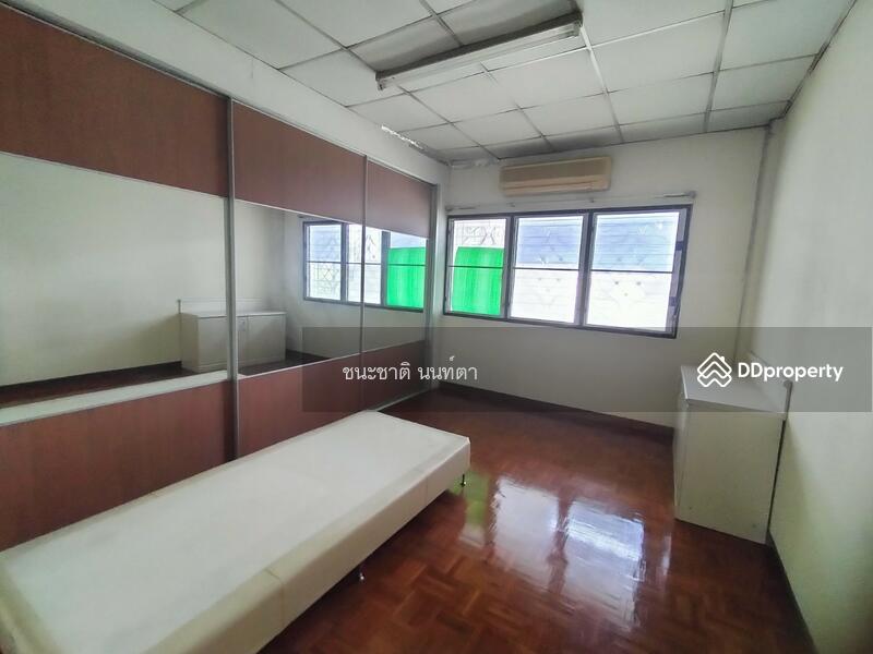 ทาวน์เฮาส์ 2 ชั้น โครงการ ถาวรวิลล่า เนื้อที่ 28 ตรว. ถนนพหลโยธิน แขวงคลองถนน เขตบางเขน, Bangkok, Anusaowari, Bang Khen, Bangkok, 3 Bedrooms, 150 sqm, Townhouse For Sale, by ชนะชาติ นนท์ตา, 11395373 - DDproperty.com