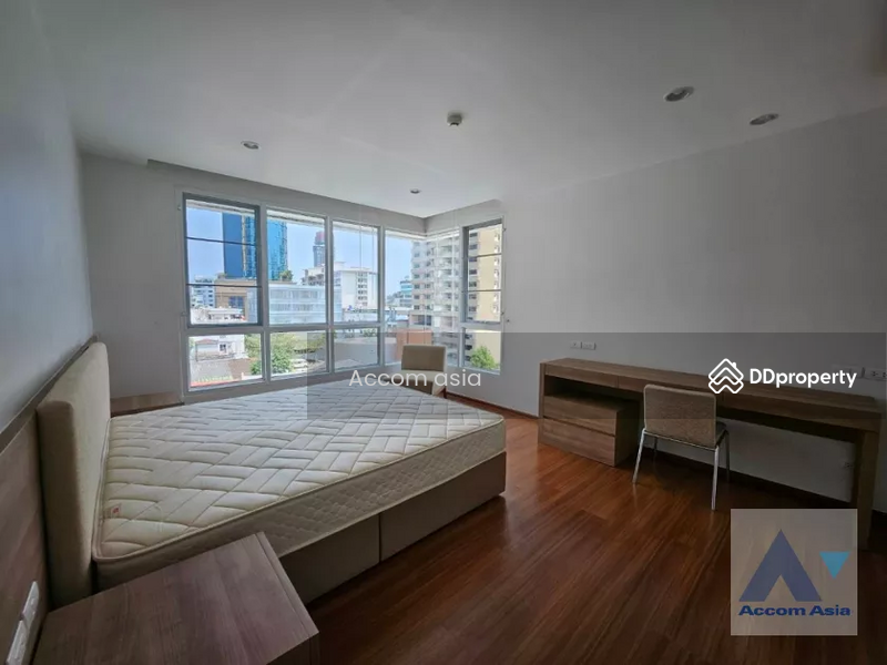 3 Bedrooms Apartment for Rent in Sukhumvit, Bangkok near BTS Thong Lo at Minimalist Contemporary St, Bangkok, Khlong Tan Nua, Watthana, Bangkok, 3 Bedrooms, 159 sqm, Apartment For Rent, by Accom Asia, 11395627 - DDproperty.com