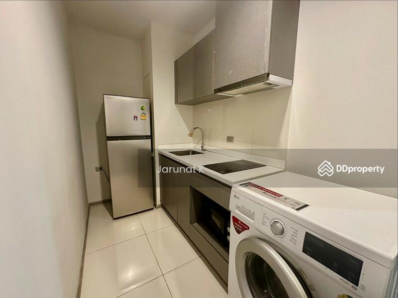 Life Asoke Hype, Bangkok, 339 Chaturathit Rd, Makkasan, Ratchathewi, Bangkok, 2 Bedrooms, 49 sqm, Condo For Rent, by Jarunat K, 11395790 - DDproperty.com