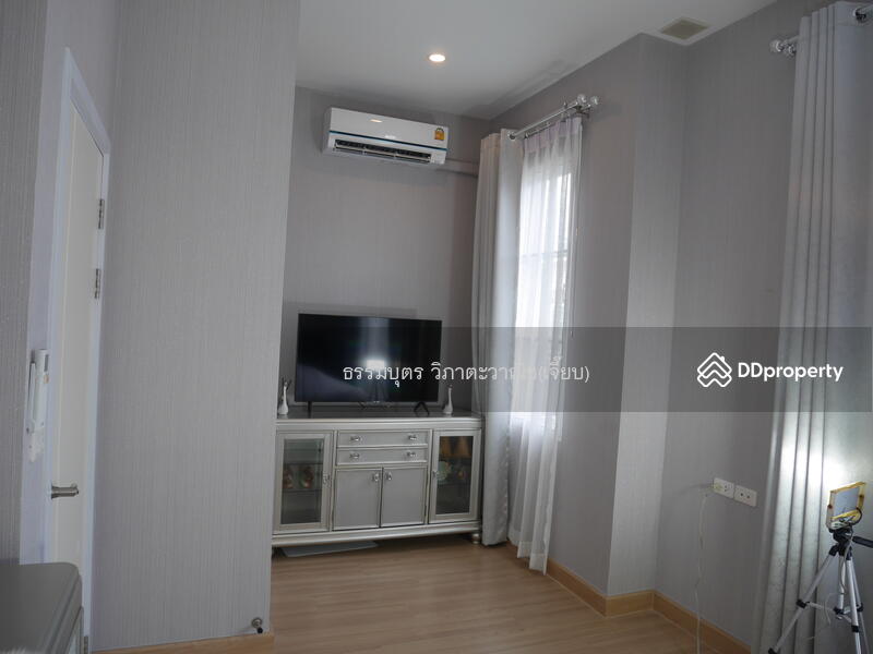 Smart TV 43 นิ้วในห้องนอน