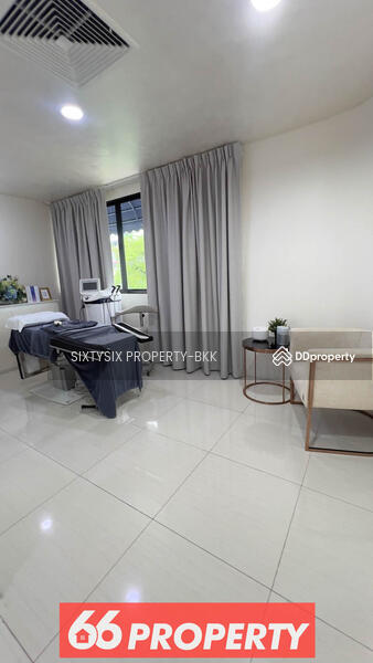 For Rent - Commercial for Rent in Sukhumvit 26, Bangkok