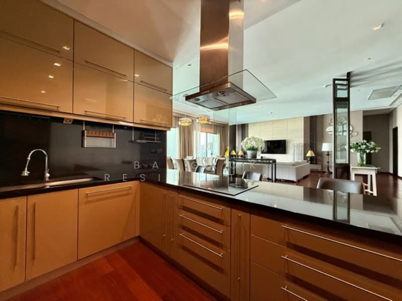 Le Raffine Sukhumvit 39, Bangkok, Soi Sukhumvit 39, Khlong Tan Nua, Watthana, Bangkok, 4 Bedrooms, 480 sqm, Condo For Rent, by Bangkok Residential, 11398259 - DDproperty.com