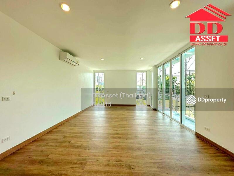 NEW HOUSE FOR SALE RAMA9 RESIDENCE บ้านใหม่ ขนาดใหญ่ พร้อมลิฟต์ พระราม9 เรสซิเด้น, Bangkok, Suan Luang, Suan Luang, Bangkok, 4 Bedrooms, 500 sqm, Single Detached House For Sale, by DD Asset (Thailand) Co.,Ltd, 11398330 - DDproperty.com