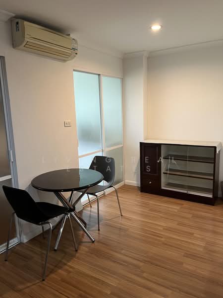 Lumpini Suite Pinklao : ลุมพินี สวีท ปิ่นเกล้า, กรุงเทพ, 1 ถนน สมเด็จพระปิ่นเกล้า, บางยี่ขัน, บางพลัด, กรุงเทพ, 35 ตร.ม., คอนโด ให้เช่า, โดย Living Real Estates, 11398384 - DDproperty.com