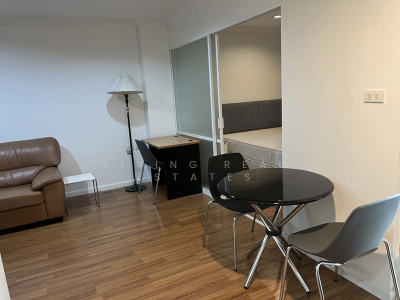 Lumpini Suite Pinklao, Bangkok, 1 Somdet Phra Pin Klao Rd, Bang Yi Khan, Bang Phlat, Bangkok, 1 Bedroom, 35 sqm, Condo For Rent, by Living Real Estates, 11398384 - DDproperty.com
