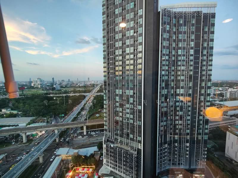 Lumpini Place Srinakarin-Huamak Station, Bangkok, Srinakarin Road, Suan Luang, Suan Luang, Bangkok, 1 Bedroom, 27 sqm, Condo For Rent, by Ulaiwan Boonsiri, 11398601 - DDproperty.com