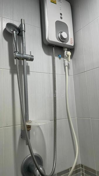 Lumpini Park Rama 9-Ratchada, Bangkok, 888 Chaturathit Road, Bang Kapi, Huai Khwang, Bangkok, 1 Bedroom, 30 sqm, Condo For Rent, by Living Condo, 11398849 - DDproperty.com