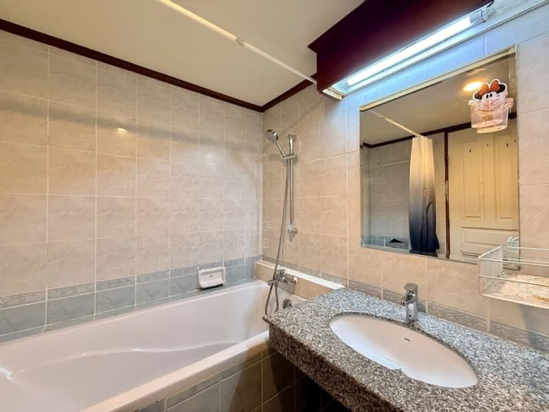 Saranjai Mansion, Bangkok, Soi Sukhumvit 6, Khlong Toei, Khlong Toei, Bangkok, 2 Bedrooms, 157 sqm, Condo For Rent, by Bangkok Residential, 11398913 - DDproperty.com