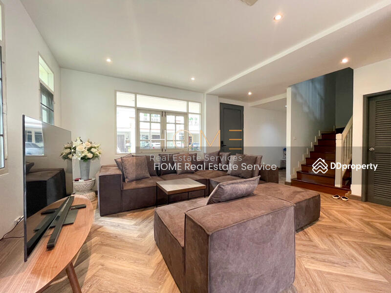 ขาย - ทาวน์โฮม เอกมัย : Townhome Ekkamai, กรุงเทพ