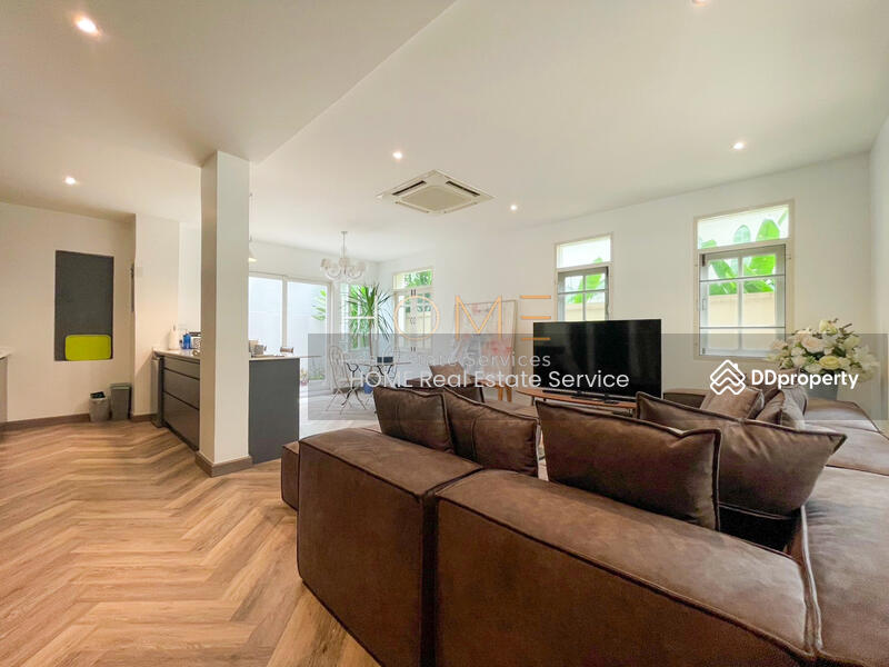ขาย - ทาวน์โฮม เอกมัย : Townhome Ekkamai, กรุงเทพ