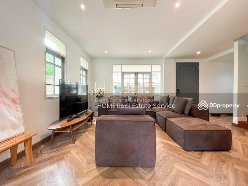 ขาย - ทาวน์โฮม เอกมัย : Townhome Ekkamai, กรุงเทพ