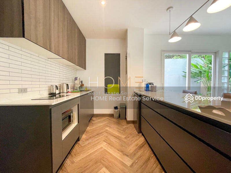 ขาย - ทาวน์โฮม เอกมัย : Townhome Ekkamai, กรุงเทพ