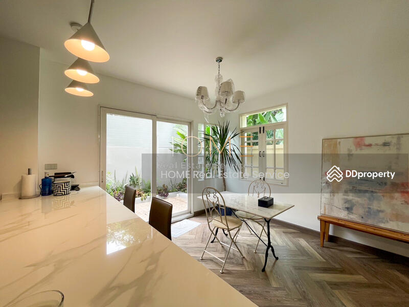 ขาย - ทาวน์โฮม เอกมัย : Townhome Ekkamai, กรุงเทพ