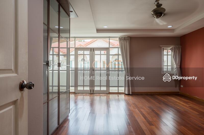 ขาย - ทาวน์โฮม เอกมัย : Townhome Ekkamai, กรุงเทพ